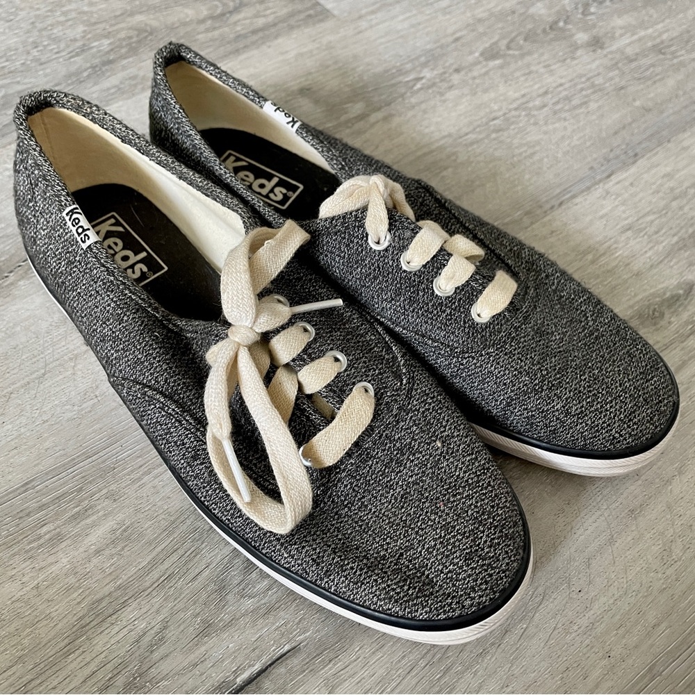 Keds Women’s 6 Classic Lace Up Sneakers Gray & Black Heather Tweed